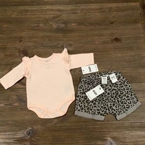 NEW Baby Girl Cheetah Set
